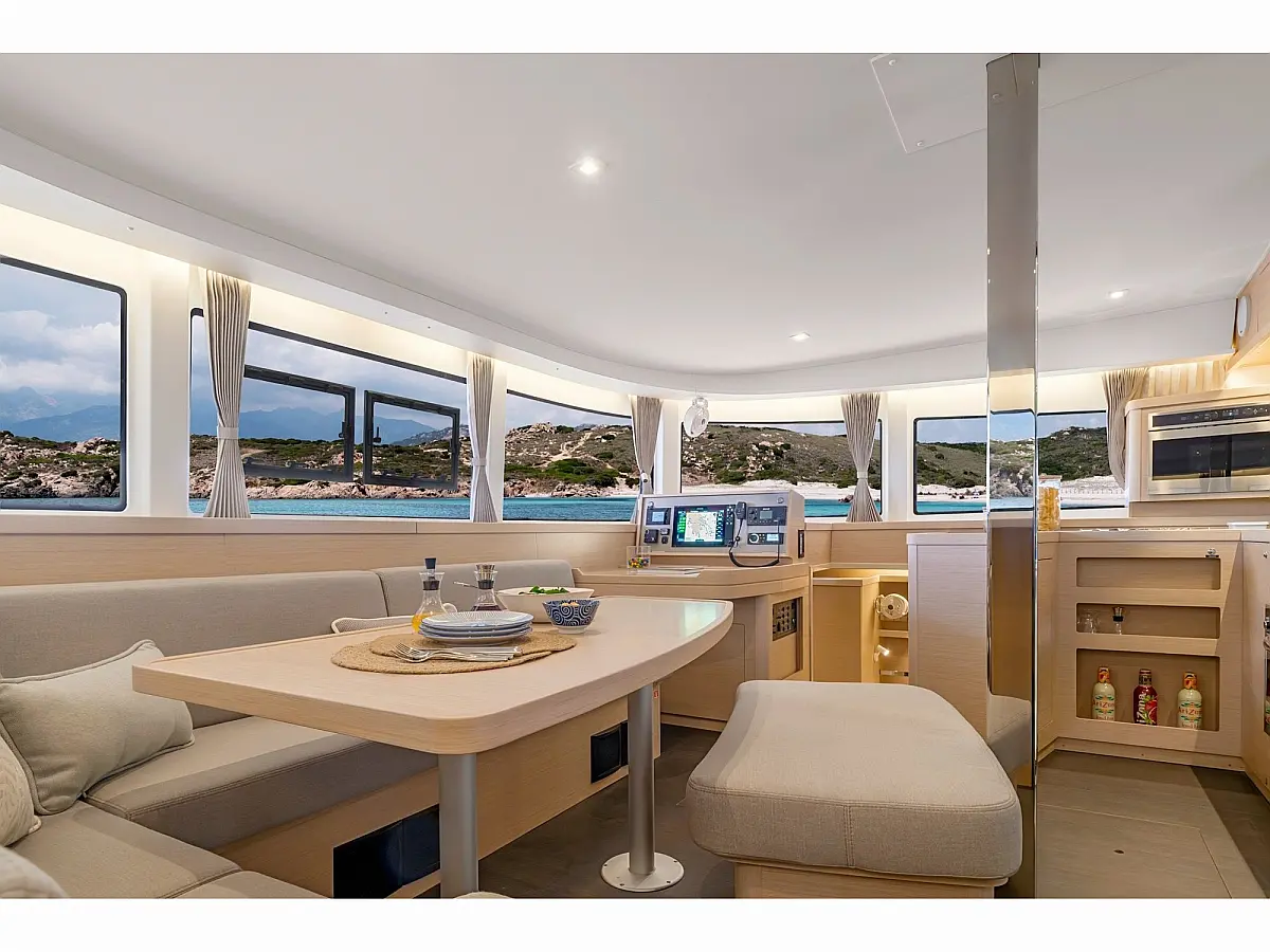 Lagoon 42 - Pitagora  - [Internal image]