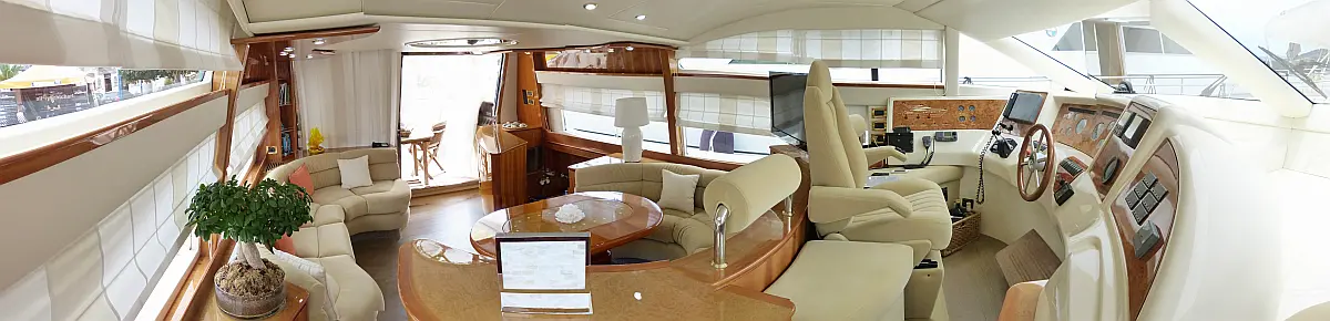 Azimut 58 - Deck image