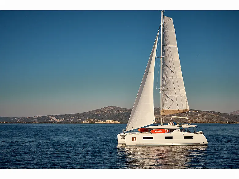 Lagoon 46