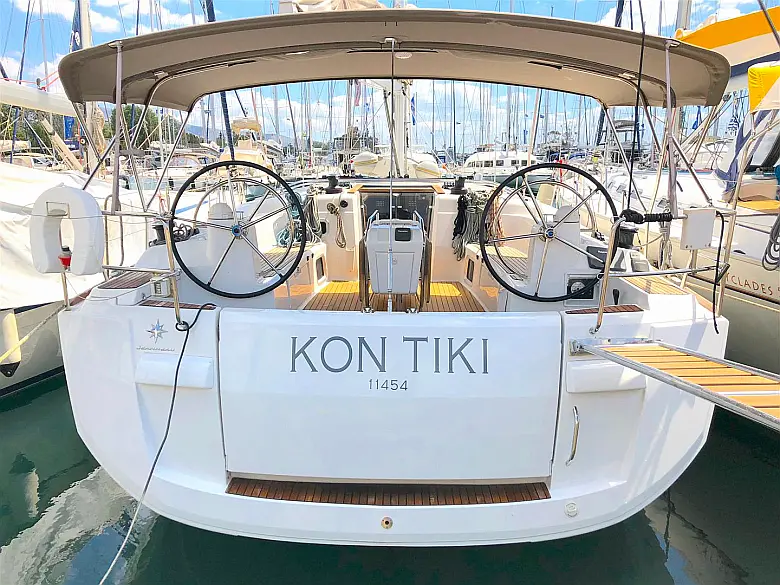 Sun Odyssey 519